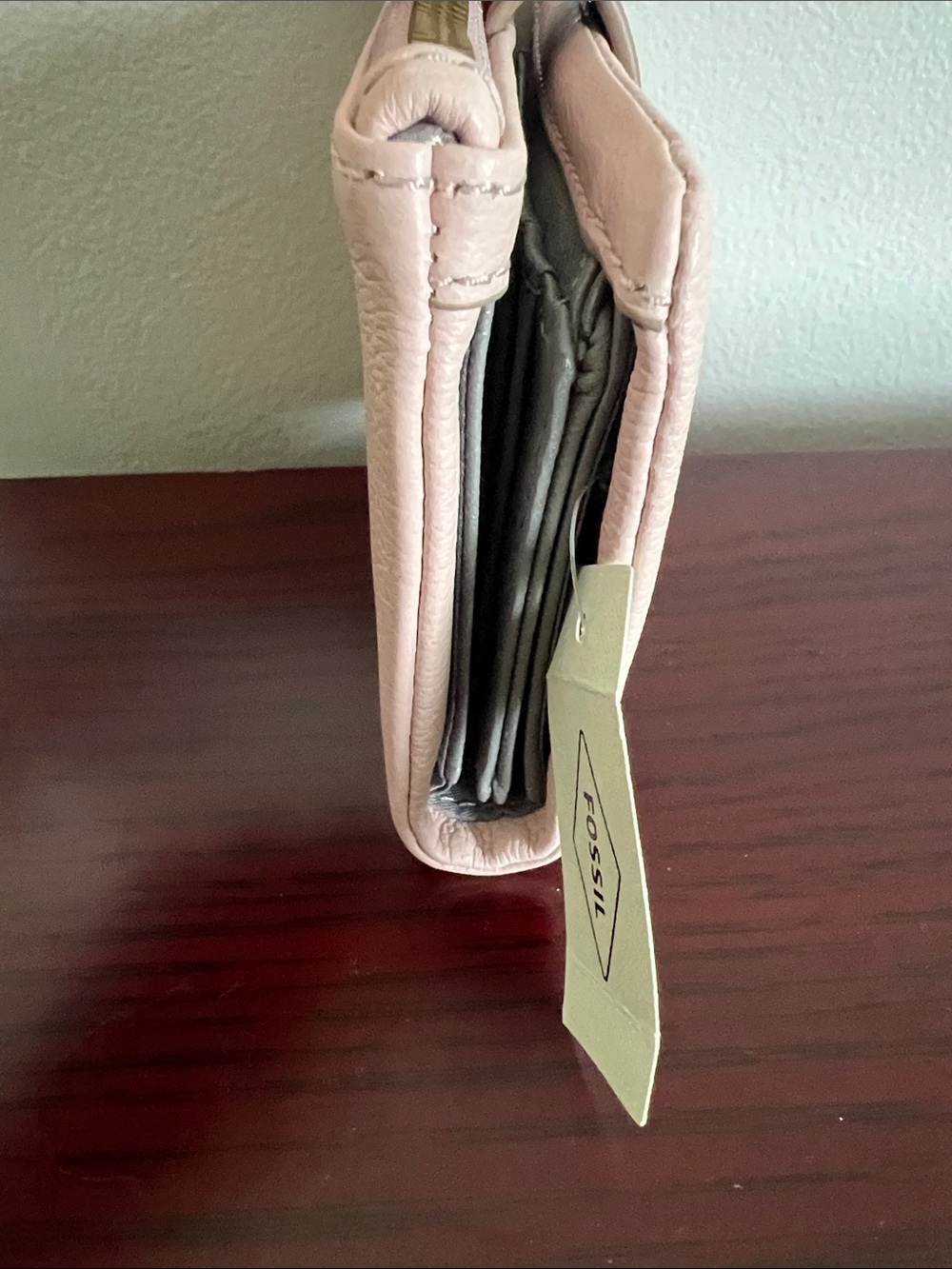Fossil Blush Pink Pebbled Leather Wallet - Picture 6 of 9